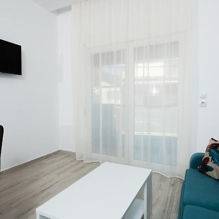 Diamanti Apartments Downtown Limenas  Room photo
